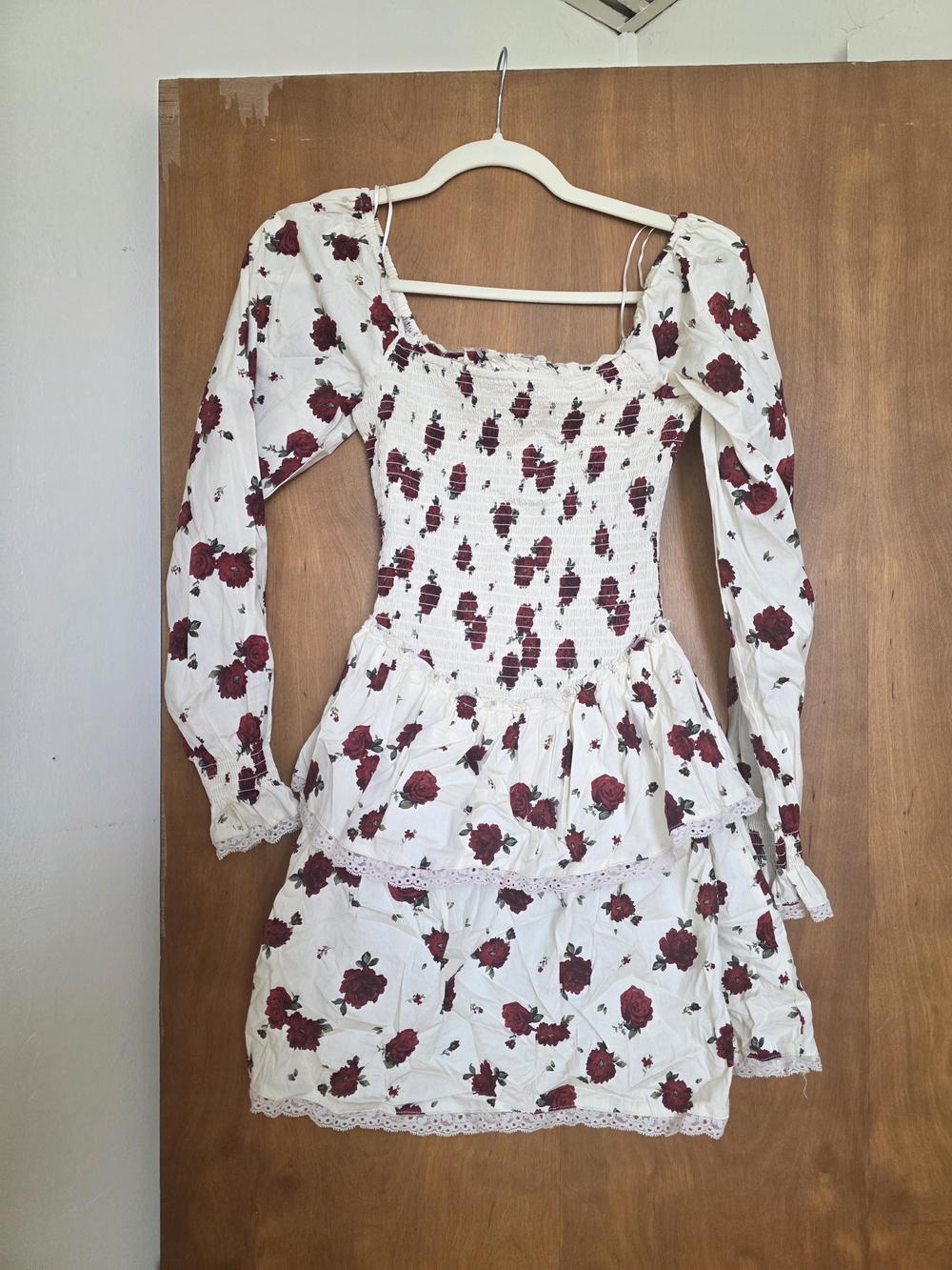 Women’s White Floral Smocked Tiered Dress